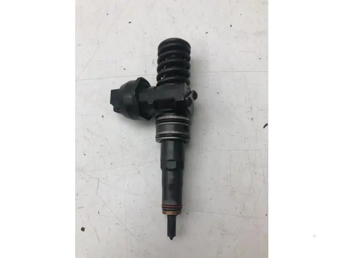 Injector (diesel) Volkswagen Golf Plus