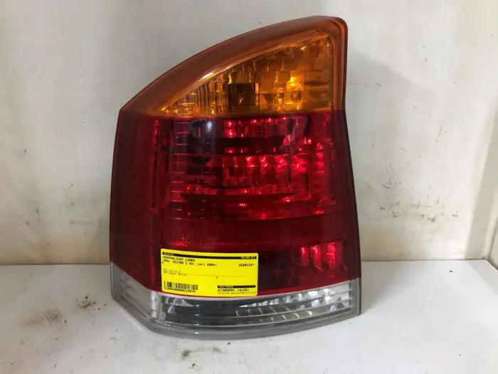 Taillight, left Opel Vectra