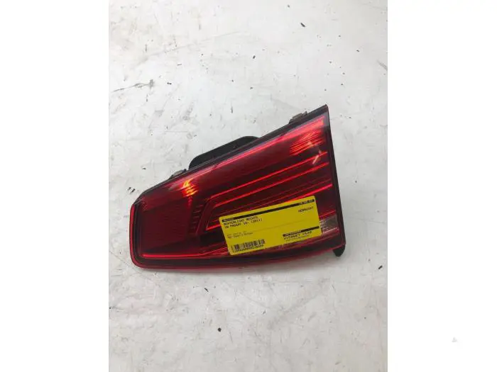 Taillight, right Volkswagen Passat