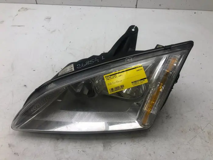 Headlight, left Ford Focus