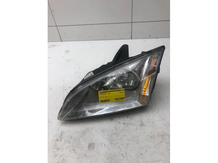 Headlight, left Ford Focus