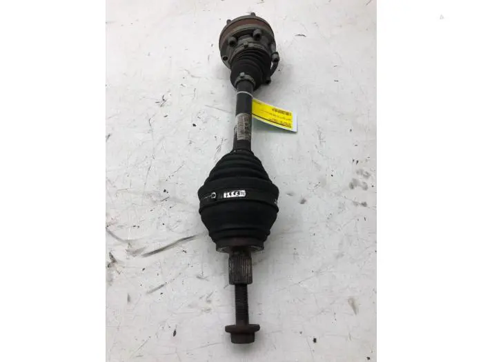 Front drive shaft, left Volkswagen Golf