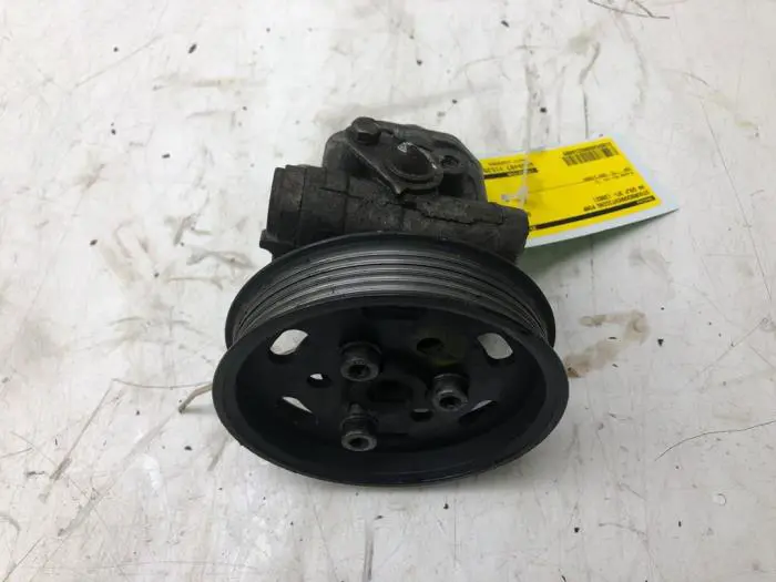 Power steering pump Volkswagen Golf