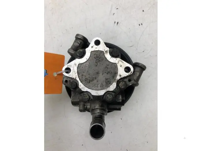 Power steering pump Mercedes Vito