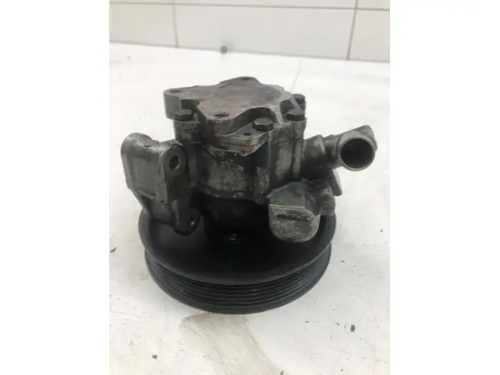 Power steering pump Mercedes ML-Klasse