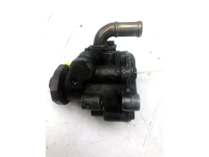 Power steering pump Seat Leon