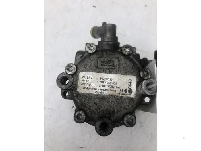 Power steering pump Fiat Doblo