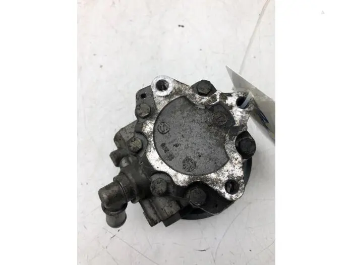 Power steering pump Saab 9-5