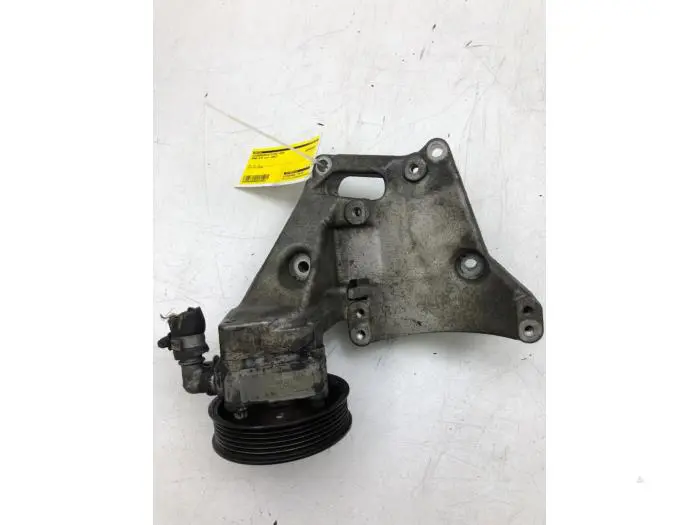 Power steering pump Saab 9-5