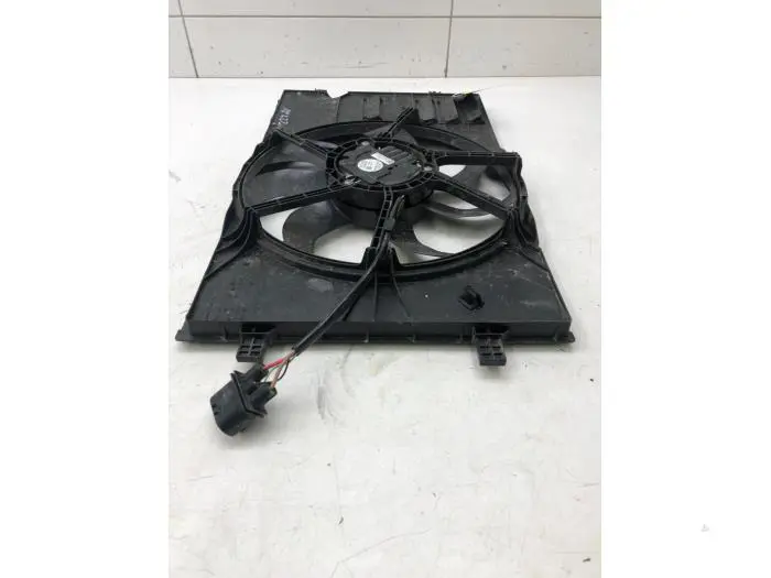 Fan motor Skoda Superb