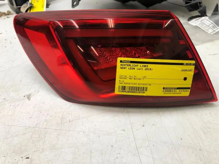 Taillight, left Seat Leon