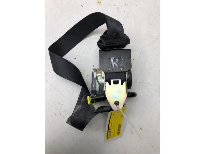 Seatbelt tensioner, right Nissan NV200