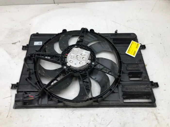 Fan motor Skoda Superb