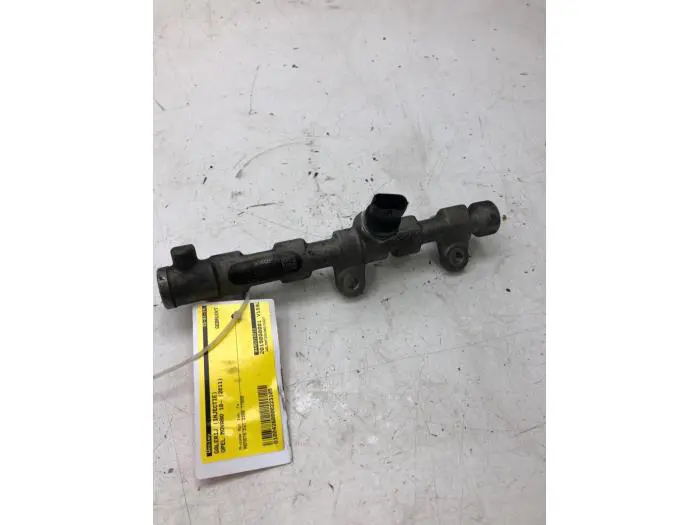 Fuel injector nozzle Opel Movano