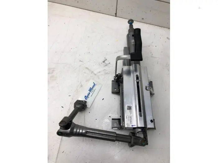 Steering column Lynk & Co 01