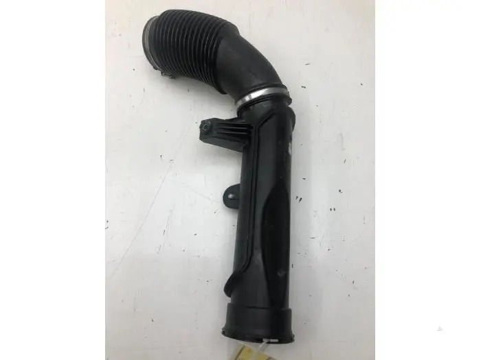 Air intake hose Volvo XC40