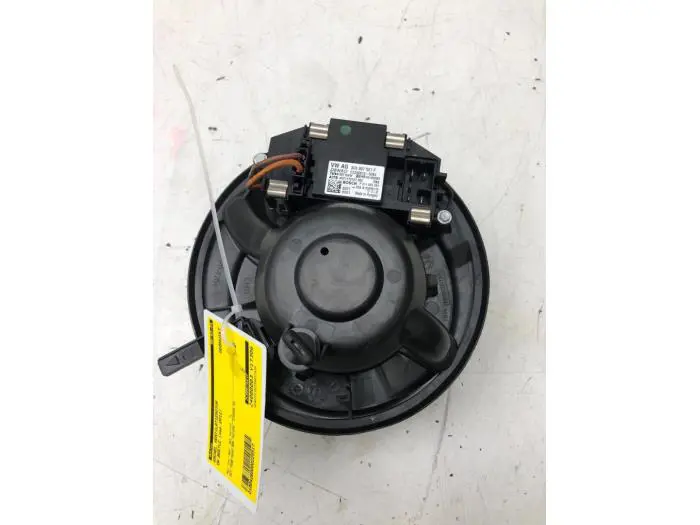 Heating and ventilation fan motor Volkswagen Beetle