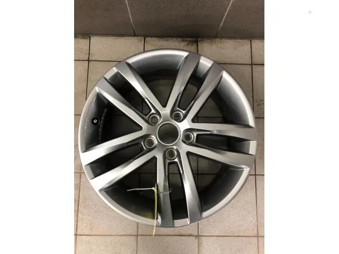 Wheel Volkswagen Touran