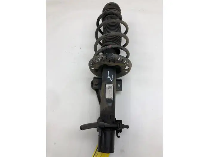 Front shock absorber rod, left Volkswagen Polo