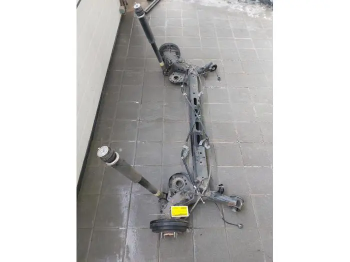 Rear-wheel drive axle Suzuki Swift