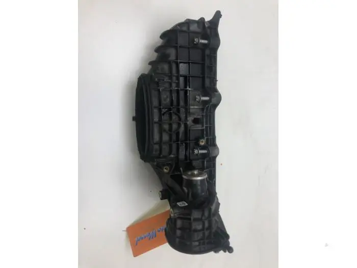 Intake manifold Mercedes CLA