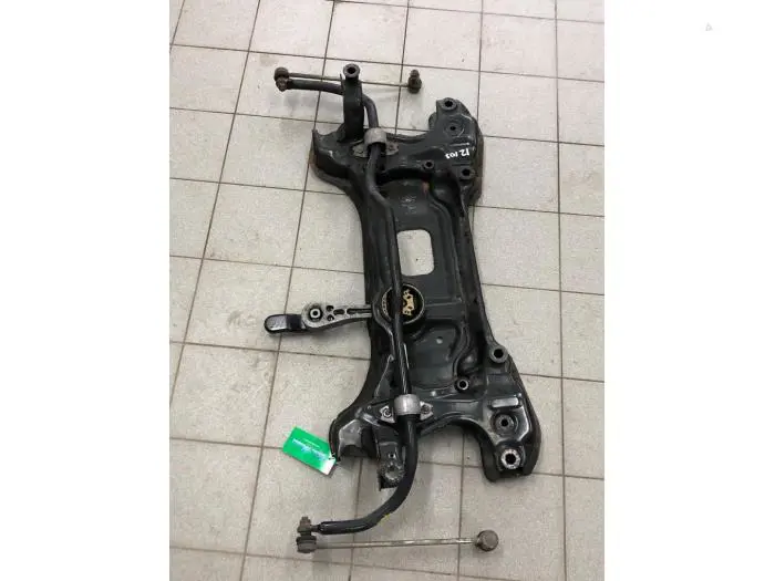 Subframe Skoda Yeti