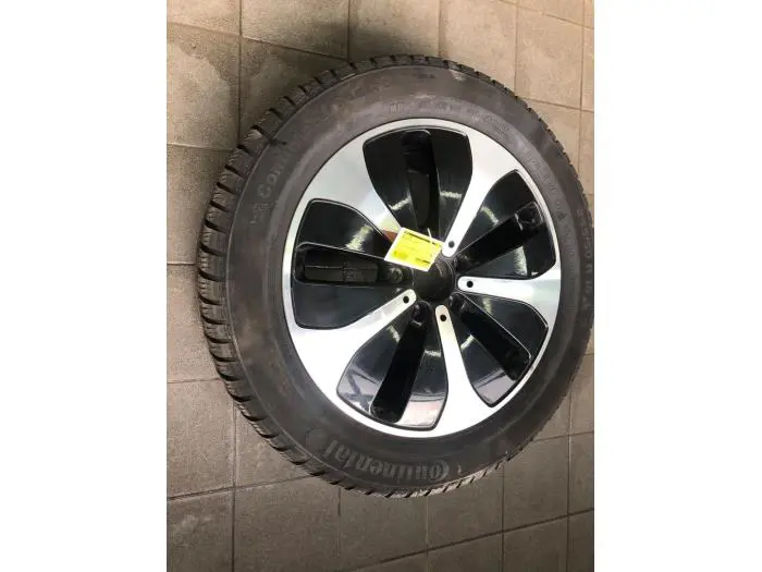 Wheel + winter tyre Mercedes EQV