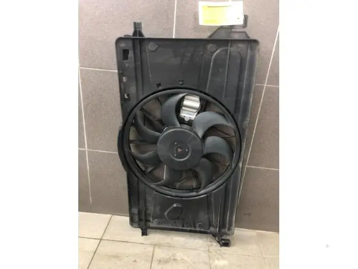 Fan motor Volvo S40