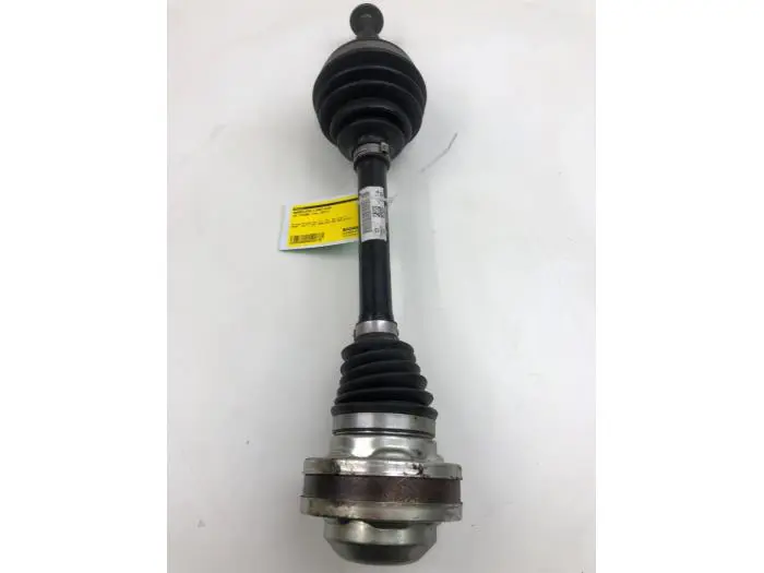 Front drive shaft, left Volkswagen Tiguan