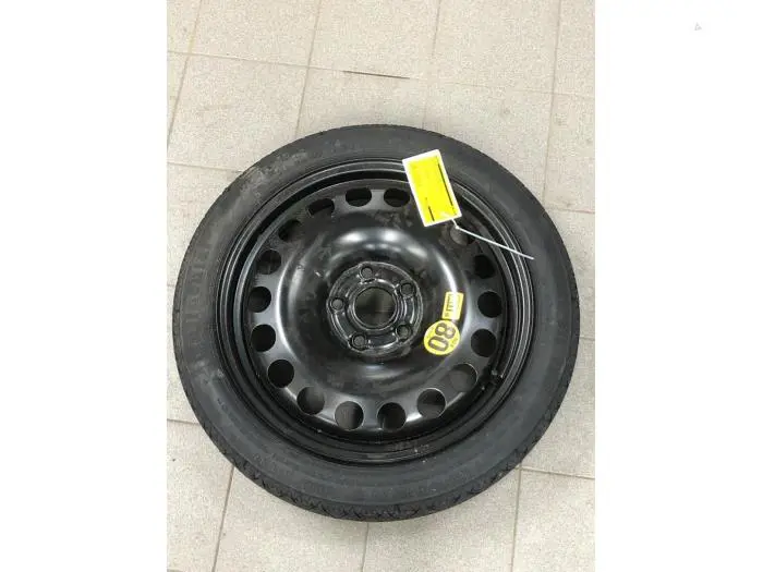 Jackkit + spare wheel Opel Astra