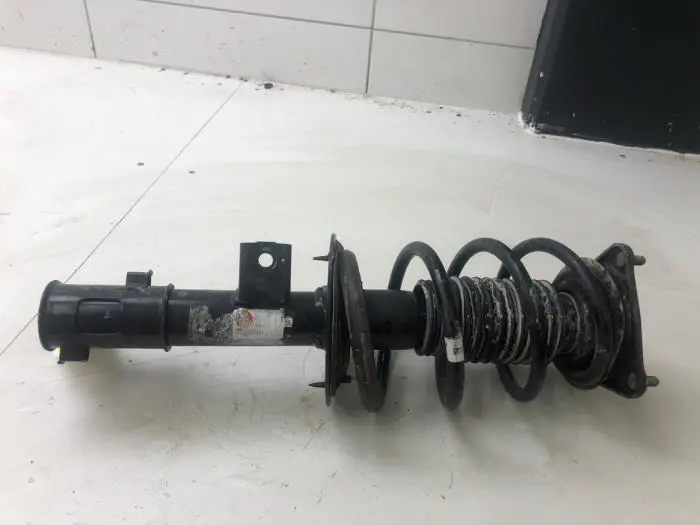 Front shock absorber rod, left Kia Cee'D