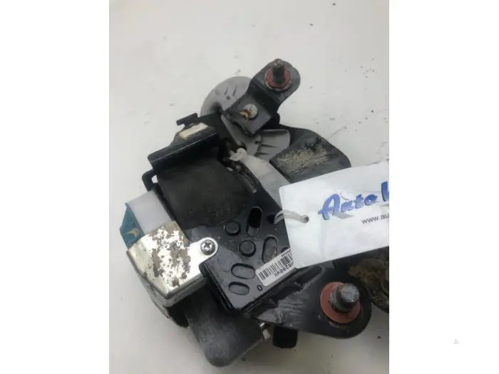 Rear seatbelt tensioner, left Kia Stonic