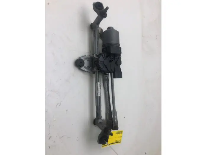 Front wiper motor Volkswagen UP