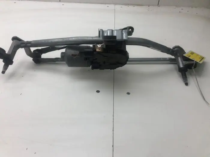 Front wiper motor Volkswagen Passat