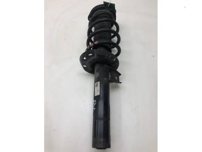 Front shock absorber rod, right Audi Q3