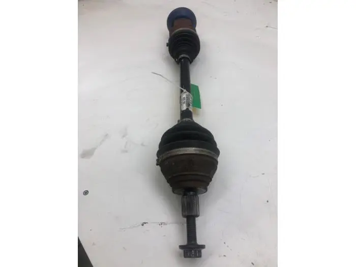 Front drive shaft, right Audi Q3