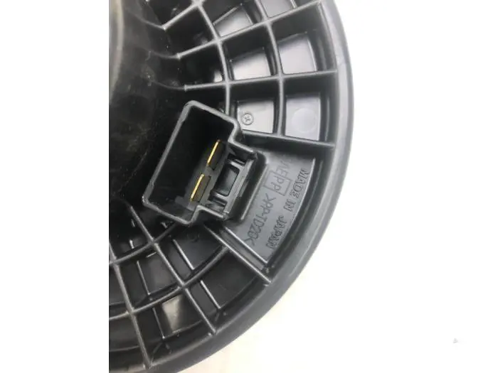 Heating and ventilation fan motor Mazda CX-30