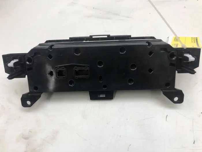 Heater control panel Mazda CX-30