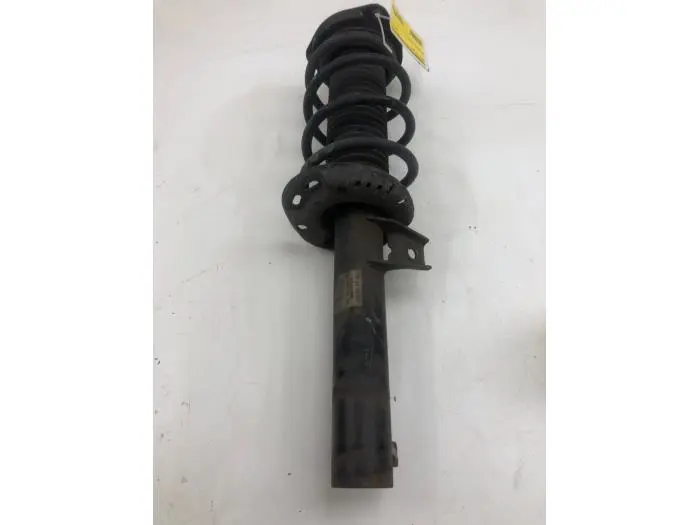 Front shock absorber rod, left Audi A3