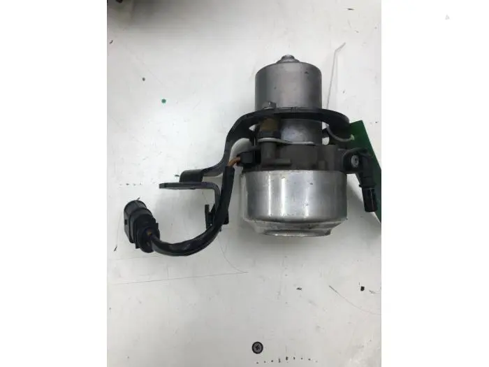 Brake servo vacuum pump Skoda Octavia