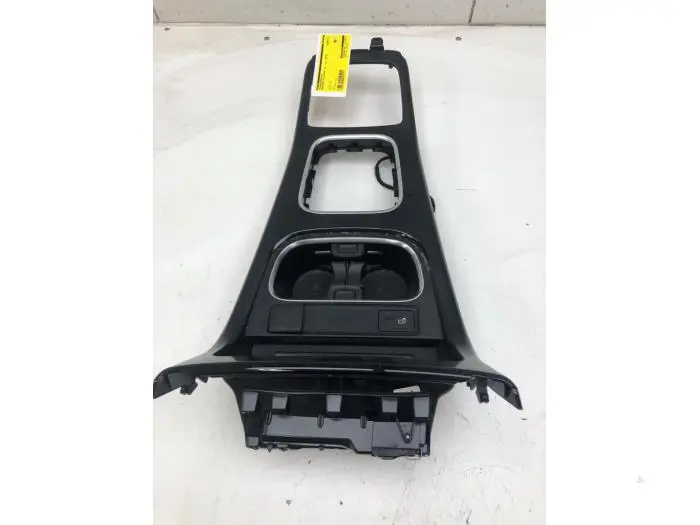 Middle console Mercedes A-Klasse