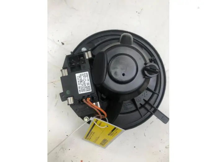 Heating and ventilation fan motor Volkswagen Caddy