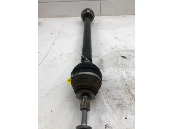 Front drive shaft, right Volkswagen Caddy