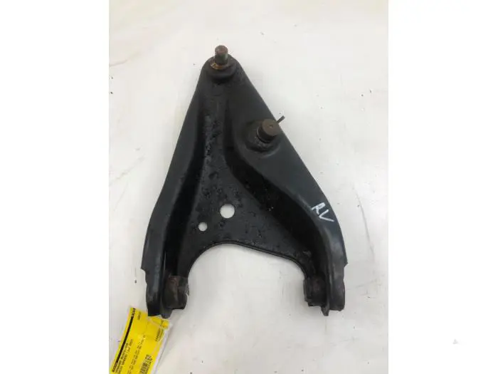 Front wishbone, right Dacia Sandero