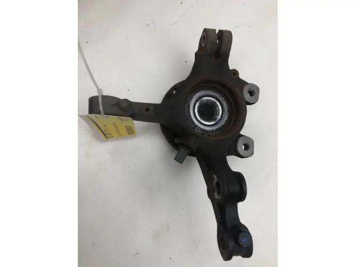 Knuckle, front right Opel Corsa