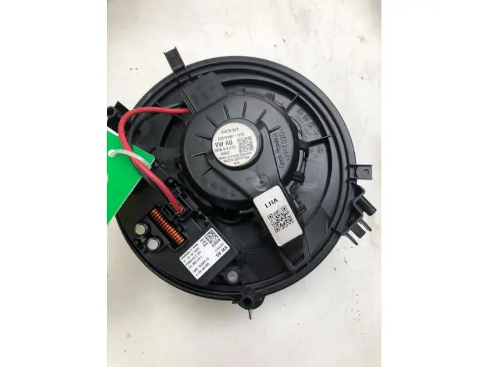 Heating and ventilation fan motor Skoda Octavia