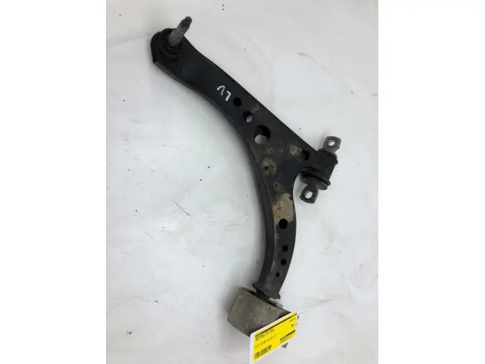 Front wishbone, left Opel Astra