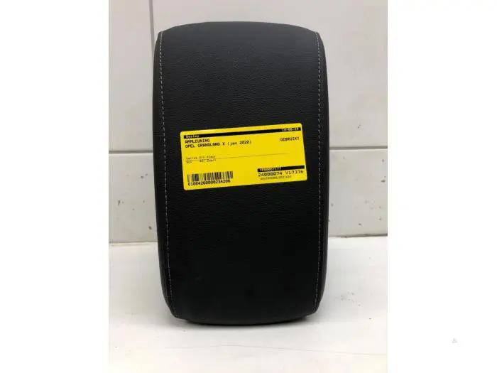 Armrest Opel Grandland X