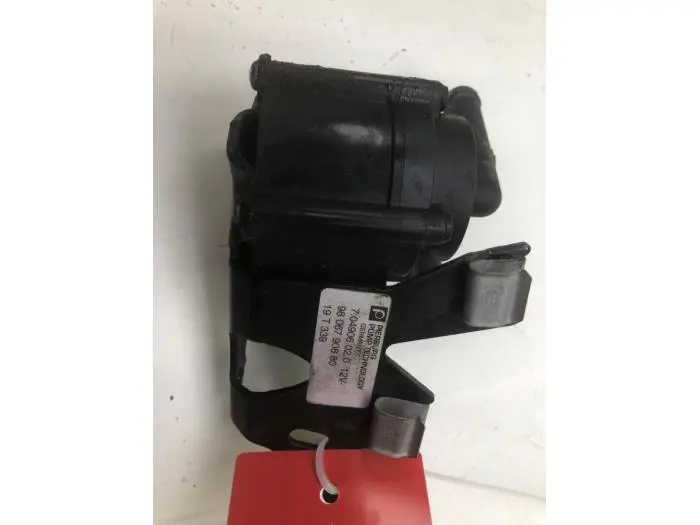 Water pump Opel Grandland X