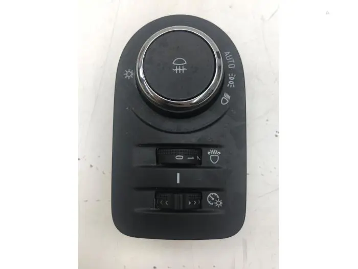 Light switch Opel Crossland X